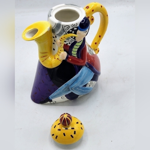 Juleez Hand Crafted Hand Painted Teapot Designed by Artist Julie Borden - Picture 7 of 14